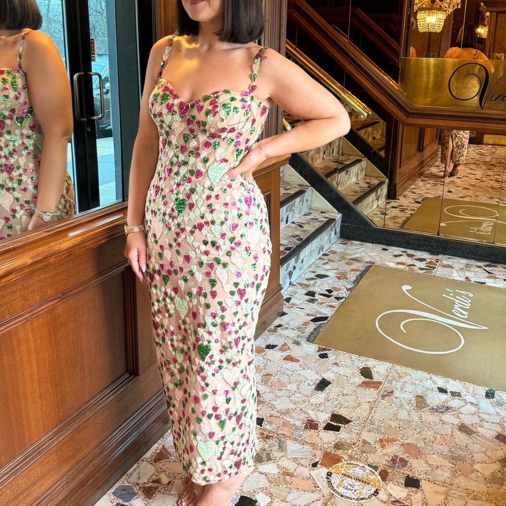 Stunning heart Midi dress